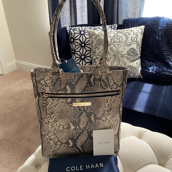 ✨SOLD!✨SALE!!!✨NEW!✨Cole Haan NWT! RARE Exotic Leather Bag - Picture 16 of 16